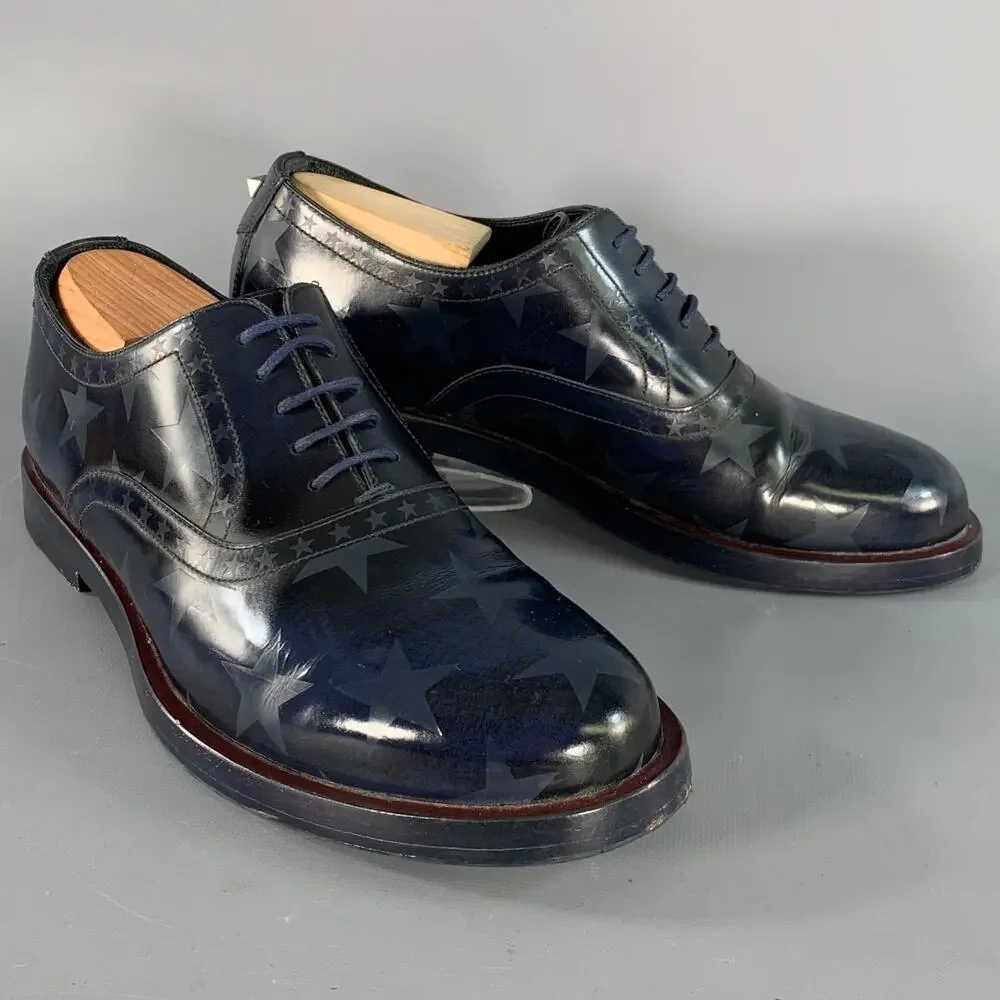 VALENTINO Size 7.5 Navy Embossed Stars Leather Oxford Lace-Up Shoes